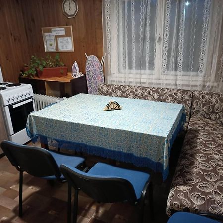 Къща За Гости Феникс โคปริฟชทิทซา ภายนอก รูปภาพ